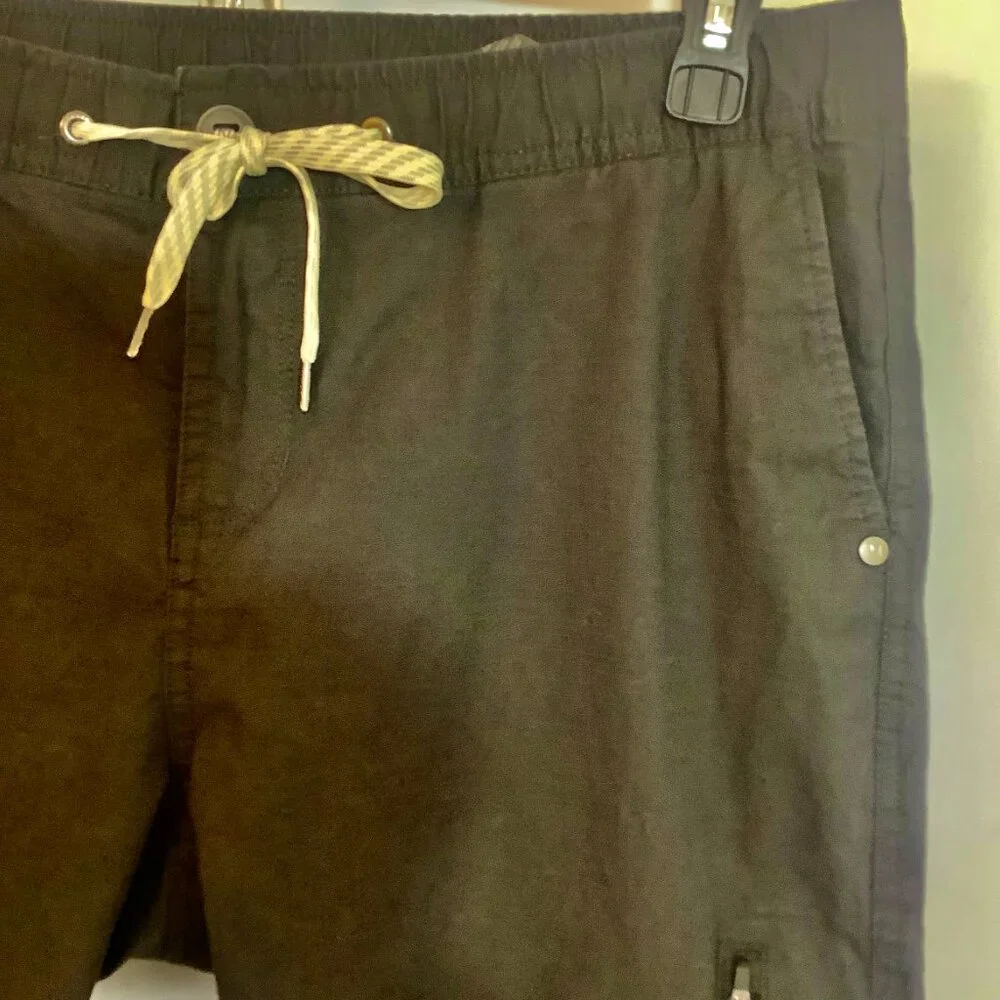 Vuori Charcoal Straight Leg Women's Pants - Picture 6 of 12